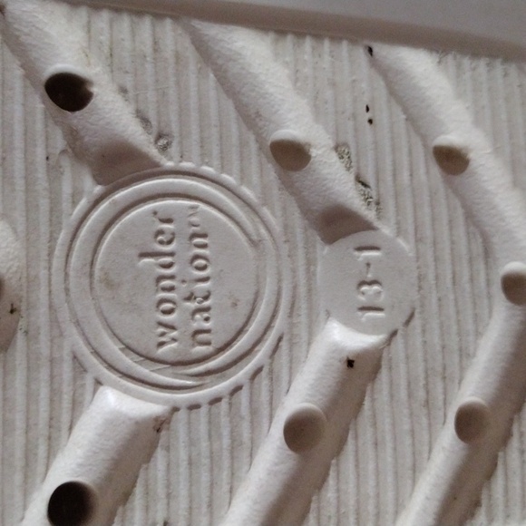 EVA Butterfly Slides - Picture 7 of 8